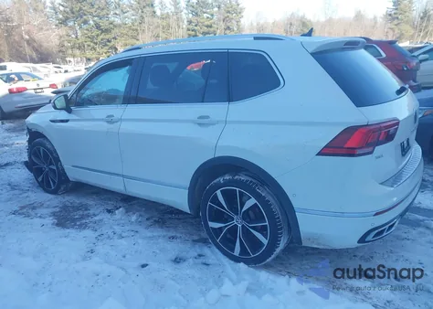 2022 Volkswagen Tiguan 2.0T Sel R-Line из США, поврежденный, VIN 3VV4B7AX0NM050502